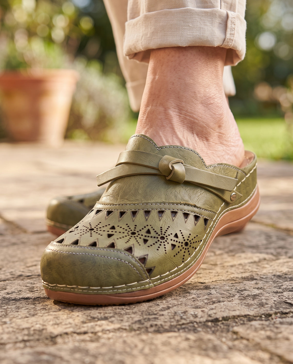 Lyra | Orthopaedic Comfort Clogs