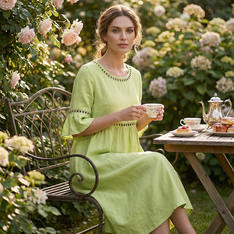Amara™ | Elegant Tummy-Contouring Midi Dress