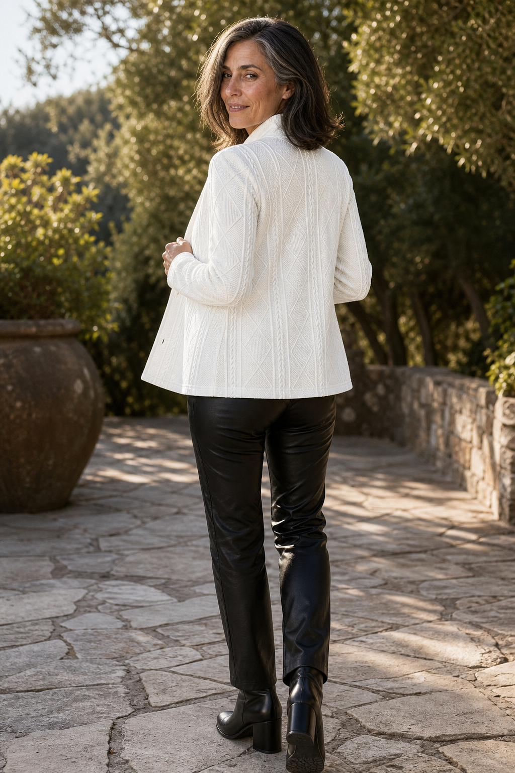 Wearbella – Textured Knit Blazer